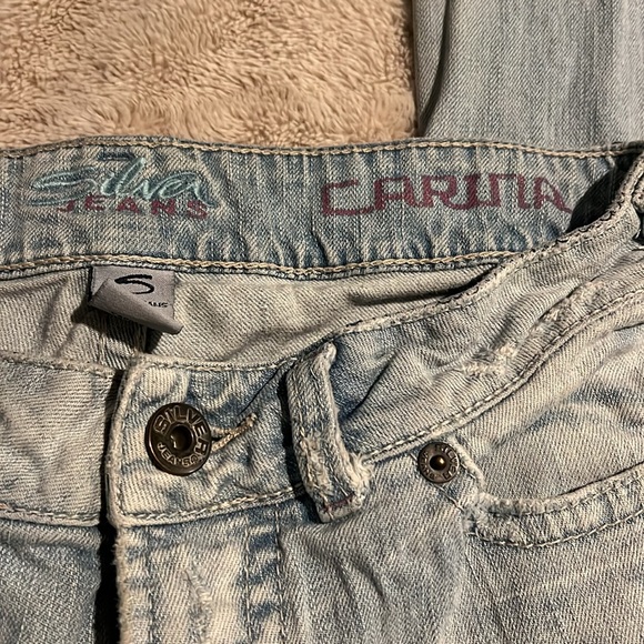 Silver Jeans - Picture 2 of 6